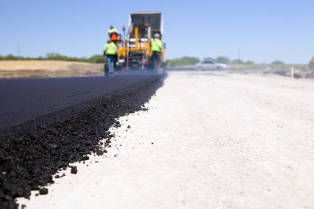 Best Driveway Pavers Near Me  in Eastmont, WA